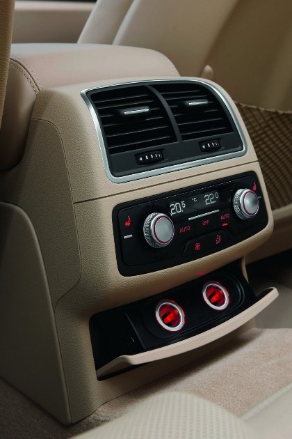 Trình làng Audi A6 Avant thế hệ mới - 14