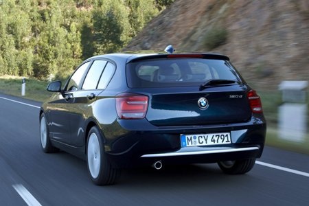 Lộ diện xe BMW 1-series Hatchback - 8 Lộ diện xe BMW 1-series Hatchback - 8