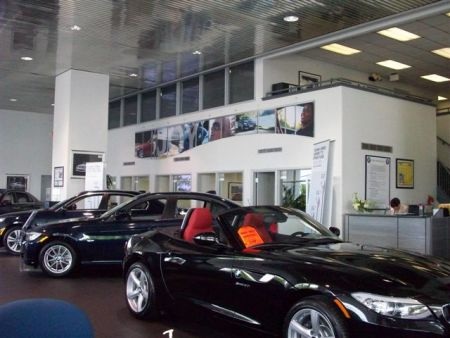 Thị trường xe sang Mỹ chớm hồi phục - 1