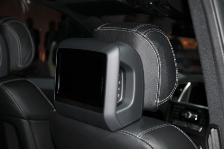 Điểm nét mới trên Mercedes M-Class phiên bản 2012 - 5 Điểm nét mới trên Mercedes M-Class phiên bản 2012 - 5