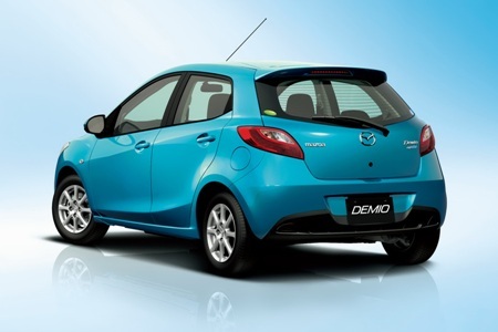 Mazda2 phiên bản mới trình làng - 3