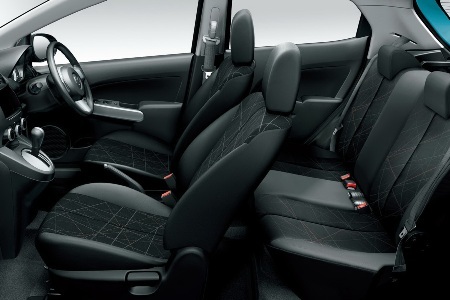 Mazda2 phiên bản mới trình làng - 5