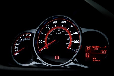 Mazda2 phiên bản mới trình làng - 8