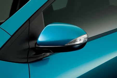 Mazda2 phiên bản mới trình làng - 2