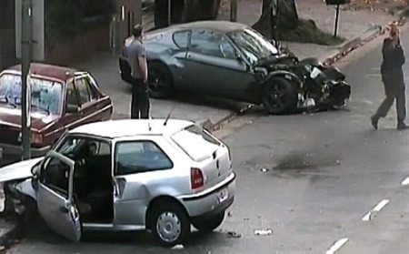 Khi siêu xe mất lái - 1 Khi siêu xe mất lái - 1