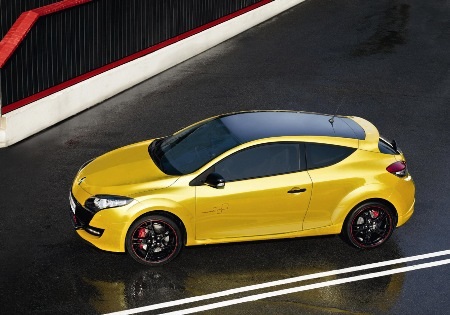 Renaultsport 265 Trophy - Phong cách thời thượng - 7 Renaultsport 265 Trophy - Phong cách thời thượng - 7