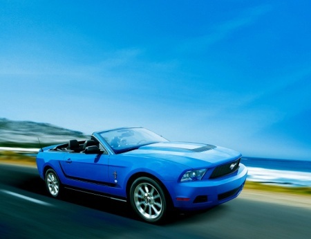 Ford Mustang V6 Sport Appearance cho người Nhật - 1