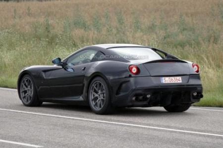 Mẫu xe kế nhiệm Ferrari 599 trên đường chạy thử - 6 Mẫu xe kế nhiệm Ferrari 599 trên đường chạy thử - 6