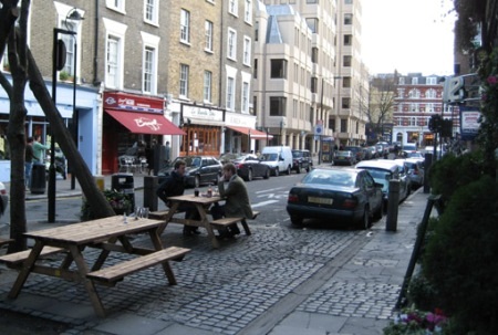 Phí đậu xe tại London và Oslo cao nhất thế giới - 1