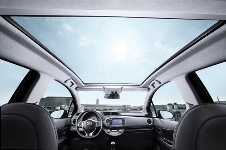 Toyota báo giá xe Yaris 2012  - 6