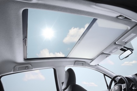 Toyota báo giá xe Yaris 2012  - 5