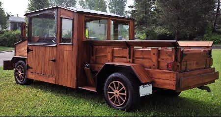 Độc đáo ô tô gỗ tự chế - 9