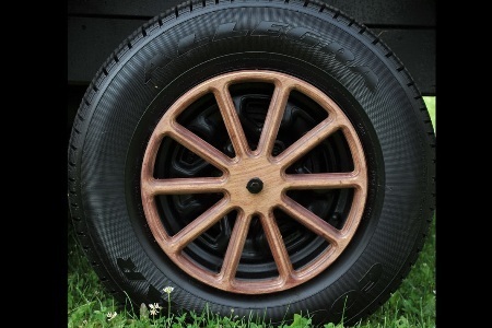 Độc đáo ô tô gỗ tự chế - 4