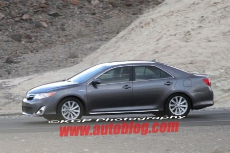 Lộ diện Toyota Camry Hybrid phiên bản 2012 - 4 Lộ diện Toyota Camry Hybrid phiên bản 2012 - 4