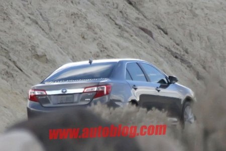 Lộ diện Toyota Camry Hybrid phiên bản 2012 - 7 Lộ diện Toyota Camry Hybrid phiên bản 2012 - 7