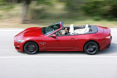 Kiêu hãnh Maserati GranCabrio Sport - 10 Kiêu hãnh Maserati GranCabrio Sport - 10