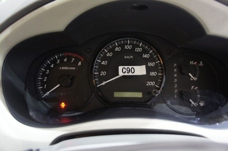 Diện kiến Toyota Innova 2012 - 11