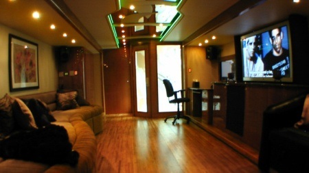 Choáng ngợp với xe triệu đô của diễn viên Hollywood   - 7