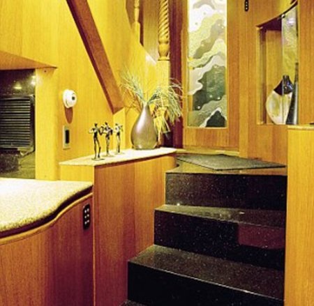 Choáng ngợp với xe triệu đô của diễn viên Hollywood   - 16