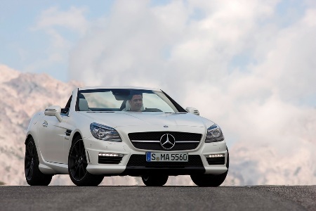 Mercedes giới thiệu SLK55 AMG phiên bản 2012 - 2 Mercedes giới thiệu SLK55 AMG phiên bản 2012 - 2