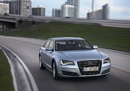 Audi A8 hybrid - Sang và “sạch” - 1 Audi A8 hybrid - Sang và “sạch” - 1