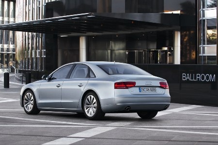 Audi A8 hybrid - Sang và “sạch” - 2 Audi A8 hybrid - Sang và “sạch” - 2