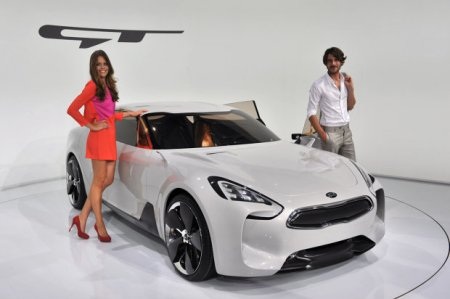 Cận cảnh tân binh Kia GT Concept - 2 Cận cảnh tân binh Kia GT Concept - 2
