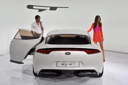 Cận cảnh tân binh Kia GT Concept - 13 Cận cảnh tân binh Kia GT Concept - 13