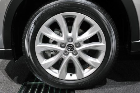 Mazda CX-5 bất lợi về giá  - 8