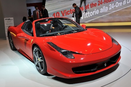 Ferrari 458 Spider - Chiếc xe mui trần mơ ước - 20 Ferrari 458 Spider - Chiếc xe mui trần mơ ước - 20