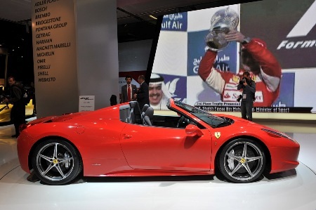 Ferrari 458 Spider - Chiếc xe mui trần mơ ước - 22 Ferrari 458 Spider - Chiếc xe mui trần mơ ước - 22