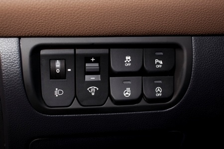 Kia Rio có thêm bản 3 cửa - 7