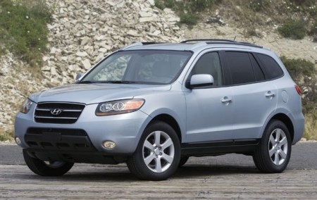 Hyundai triệu hồi gần 180.000 xe Santa Fe - 1 Hyundai triệu hồi gần 180.000 xe Santa Fe - 1
