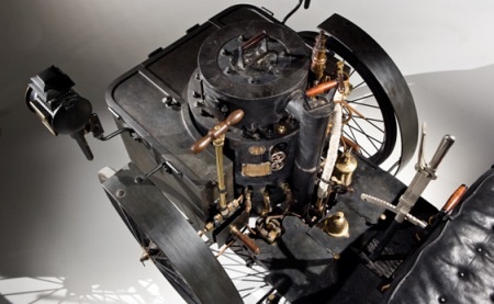 "Mục kích" chiếc ô tô cổ nhất thế giới còn lăn bánh - 4