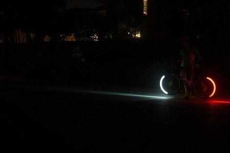 Gắn đèn LED lên bánh xe đạp - 7 Gắn đèn LED lên bánh xe đạp - 7