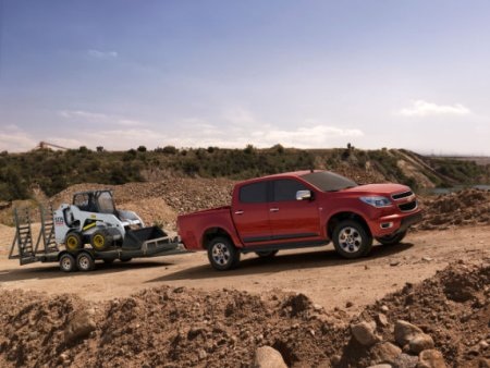 Xe bán tải Chevrolet Colorado 2012 ra mắt tại Thái Lan - 5 Xe bán tải Chevrolet Colorado 2012 ra mắt tại Thái Lan - 5
