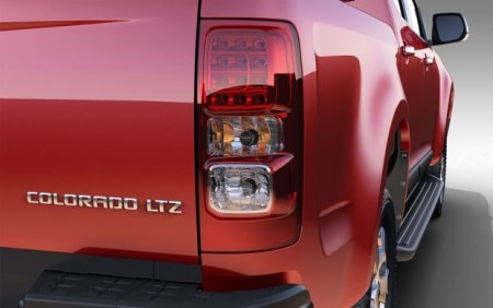 Xe bán tải Chevrolet Colorado 2012 ra mắt tại Thái Lan - 11 Xe bán tải Chevrolet Colorado 2012 ra mắt tại Thái Lan - 11