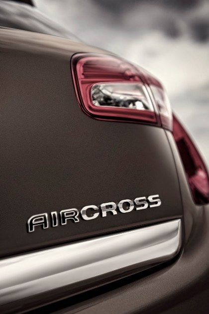 “Anh em sinh đôi” Citroen C4 Aircross và Peugeot 4008 - 5 “Anh em sinh đôi” Citroen C4 Aircross và Peugeot 4008 - 5