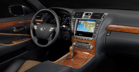 Lexus trang bị đặc biệt cho LS 460, ES 350 và CT 200h - 3 Lexus trang bị đặc biệt cho LS 460, ES 350 và CT 200h - 3