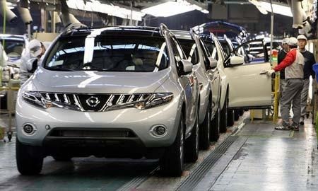 Nissan cân nhắc chuyển sản xuất ra khỏi Nhật - 1 Nissan cân nhắc chuyển sản xuất ra khỏi Nhật - 1