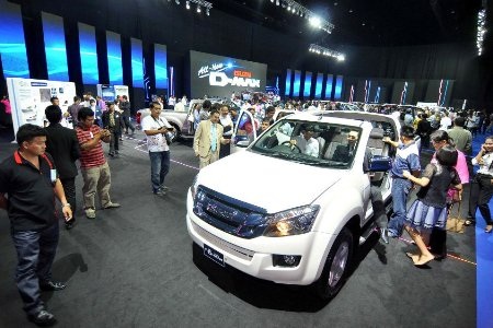 Isuzu D-MAX thế hệ mới - Bản sao của Chevy Colorado - 9 Isuzu D-MAX thế hệ mới - Bản sao của Chevy Colorado - 9