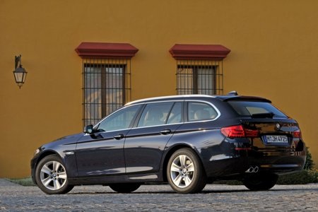 BMW bổ sung động cơ tăng áp cho dòng 5 Series  - 14