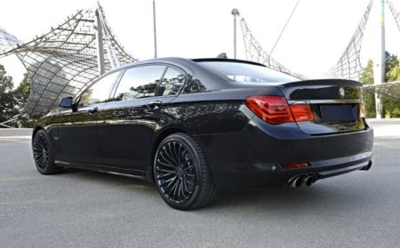 BMW 7 Series công suất 720 mã lực - 10 BMW 7 Series công suất 720 mã lực - 10