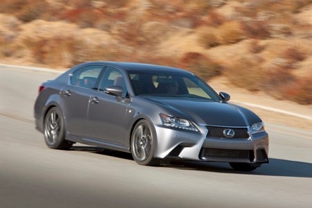 Lexus GS 350 thể thao hơn với gói nâng cấp F-Sport - 18 Lexus GS 350 thể thao hơn với gói nâng cấp F-Sport - 18