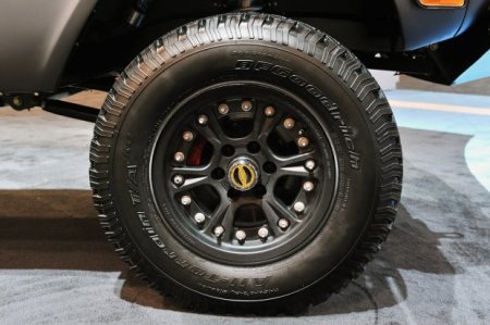 Icon Bronco - Đơn giản và thô ráp - 24