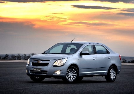 Chevrolet Cobalt - Một lựa chọn thay thế Cruze - 1 Chevrolet Cobalt - Một lựa chọn thay thế Cruze - 1