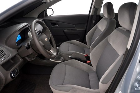 Chevrolet Cobalt - Một lựa chọn thay thế Cruze - 7 Chevrolet Cobalt - Một lựa chọn thay thế Cruze - 7