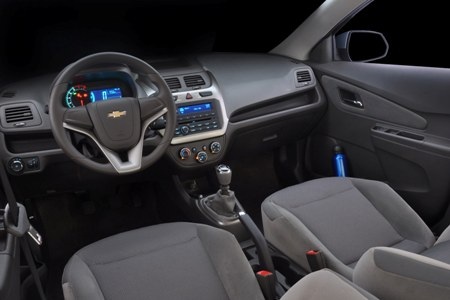Chevrolet Cobalt - Một lựa chọn thay thế Cruze - 8 Chevrolet Cobalt - Một lựa chọn thay thế Cruze - 8