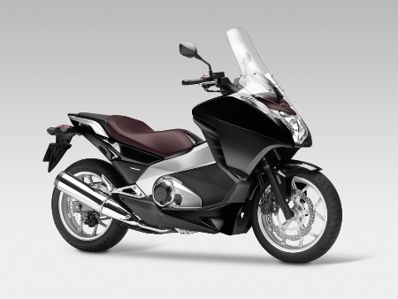 Honda ra mắt xe tay ga “khủng” - 4 Honda ra mắt xe tay ga “khủng” - 4