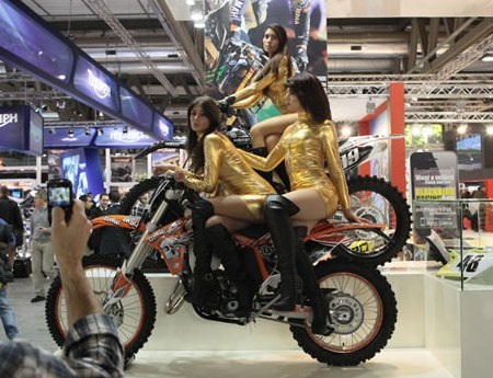 Bóng hồng tại Triển lãm EICMA 2011 - 8
